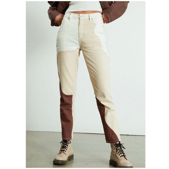 NWOT PacSun Eco Tan and Brown Paneled Mom Jeans Size 24 - Picture 1 of 7